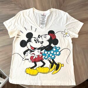 Disney Plus Fun Mickey and Minnie Mouse Short Sleeve Tee shirt Womens 1x  16W